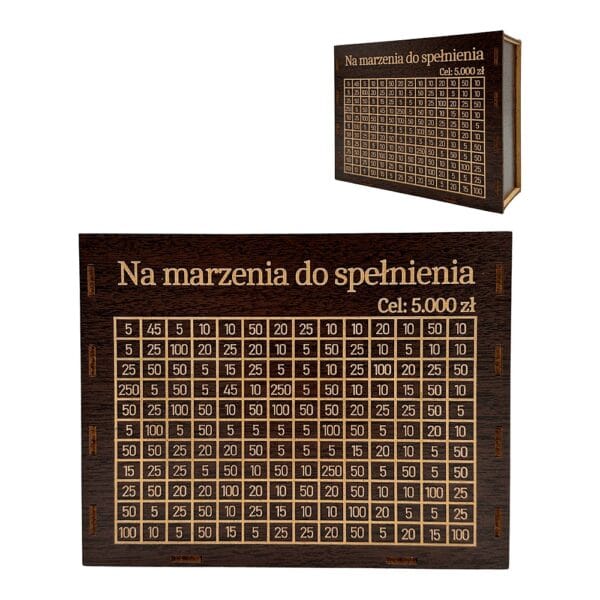 Skarbonka Wykreślanka Wenge z Grawerem Na marzenia do spełnienia 5000 zł z widoczną siatką kwot do odznaczania.