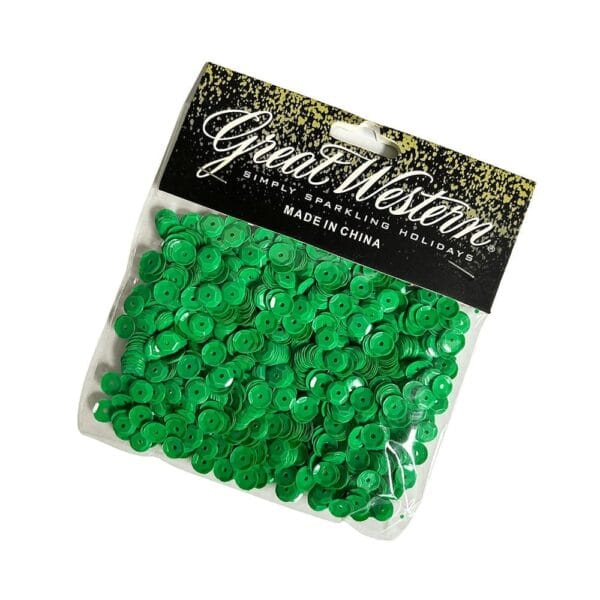 Opakowanie błyszczących zielonych cekinów 6 mm o wadze 14 g marki Great Western przeznaczonych do rękodzieła i projektów DIY.