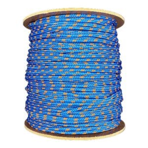 Lina Polipropylenowa Pleciona 4 mm Niebieska 100 m UV Odporna Niebieska lina polipropylenowa pleciona 4 mm UV odporna nawinięta na dużą brązową szpulę o długości 100 m.