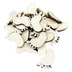 Stópki Drewniane Laserowo Cięte 2,8 x 1,4 cm 10 szt Kucek drewnianych stópek laserowo ciętych o wymiarach 2,8 x 1,4 cm w zestawie 10 sztuk.